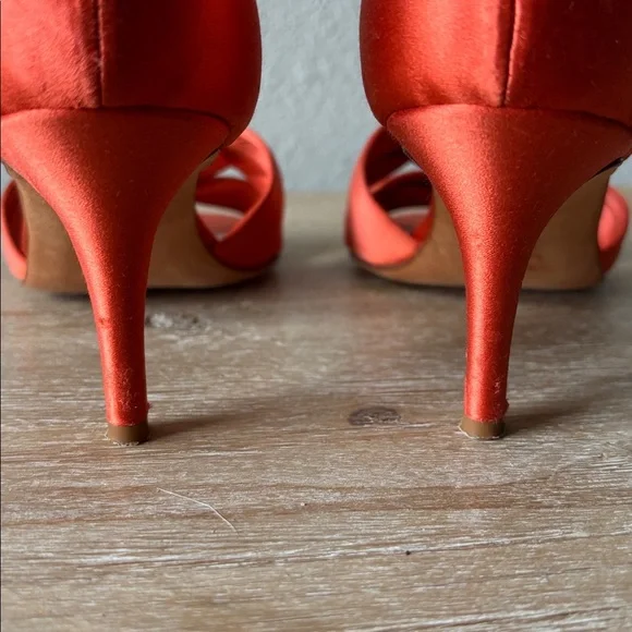 Butter Satin Heels with Gold Shell Accent - Picture 6 of 13